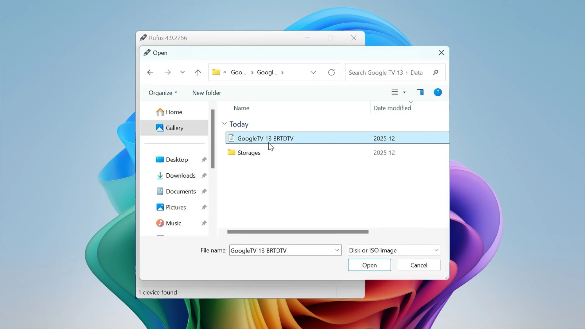 Selecting the Google TV ISO file in Rufus